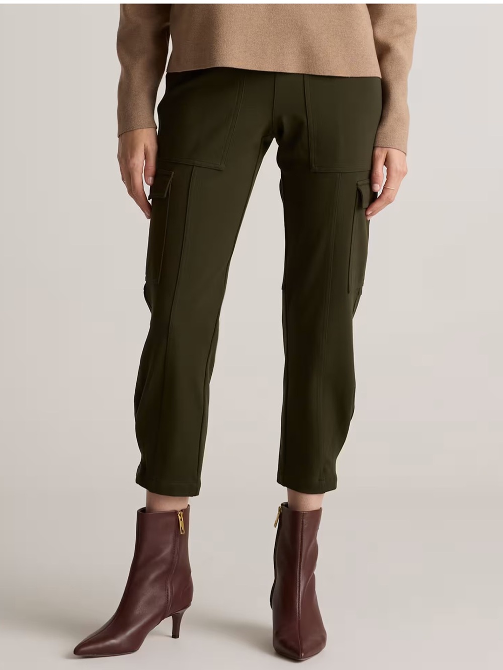 Quince Ultra Stretch Ponte Tapered Cargo Pants Olive Green size Medium